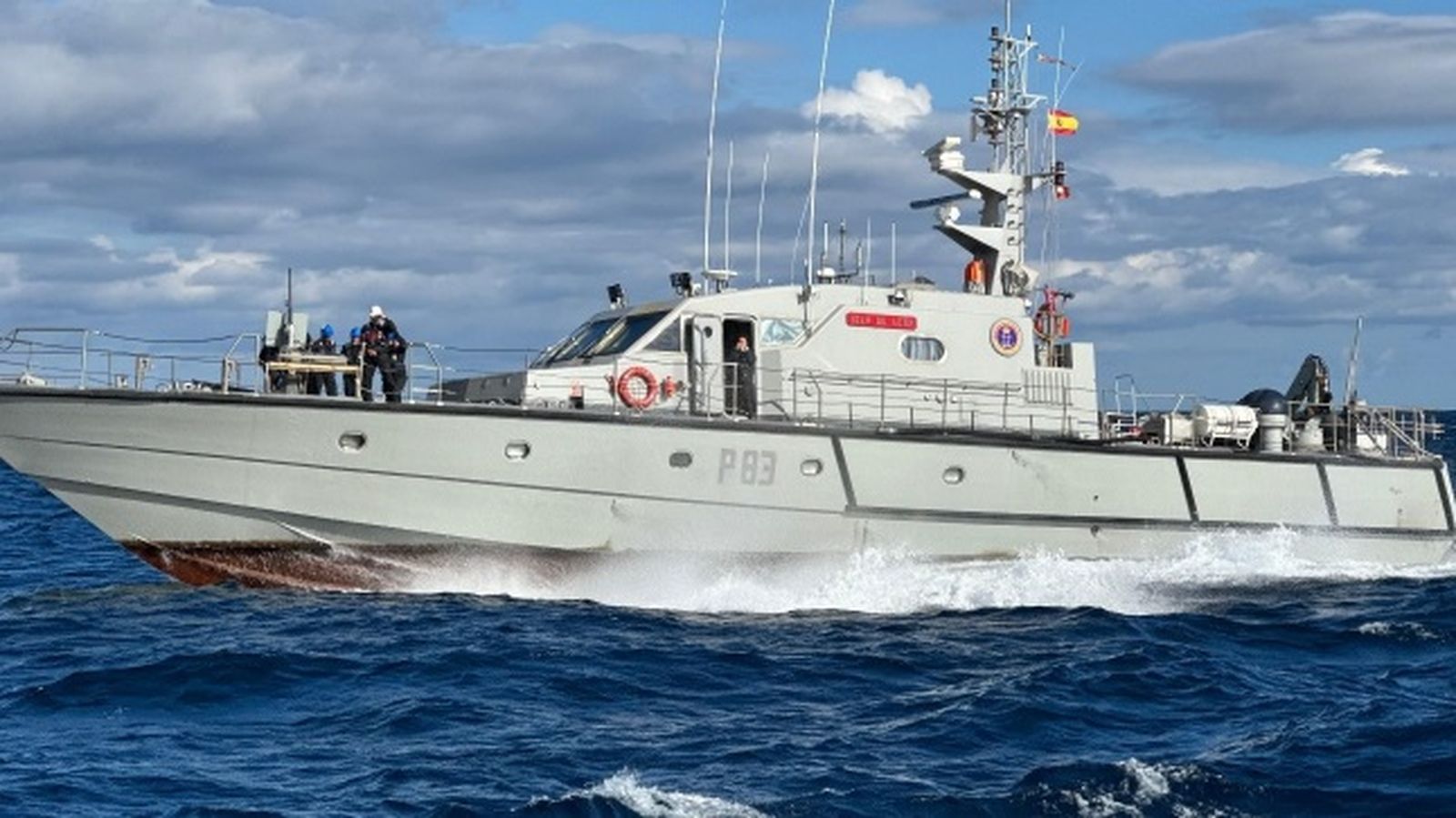 El PVZ “Isla de León” realizando adiestramiento individual en la mar.