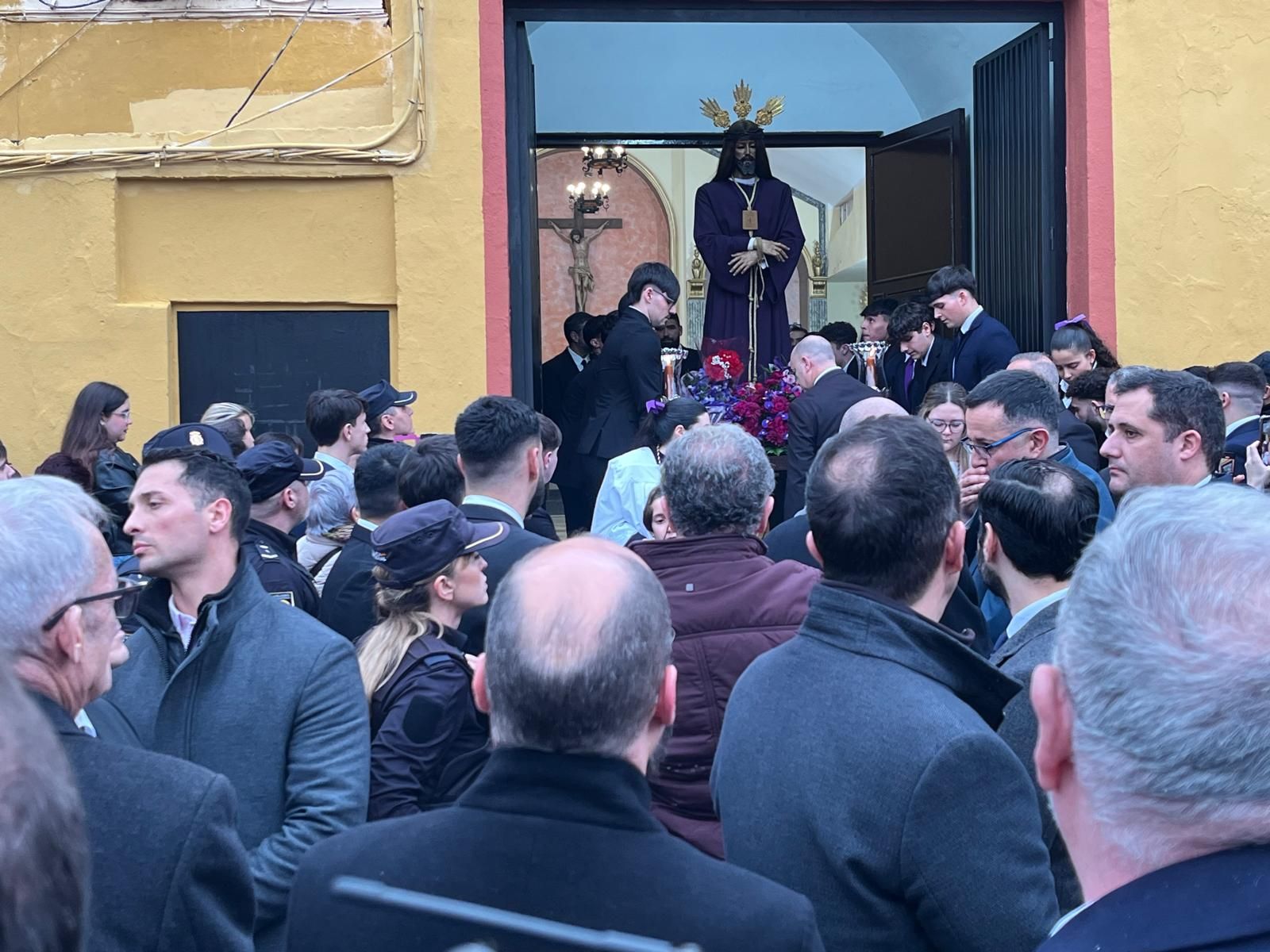 Fe, redención y  convivencia: Ceuta vuelve a mostrar sus mejores galas en el Traslado del Cautivo