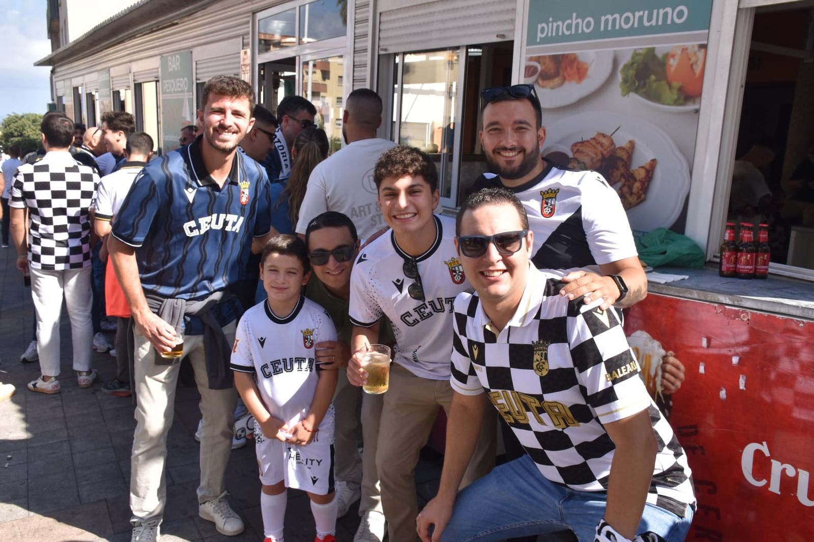 FOTOGALERÍA | Así vio Nicol's a los ceutíes en la previa de la AD Ceuta contra el Mirandés