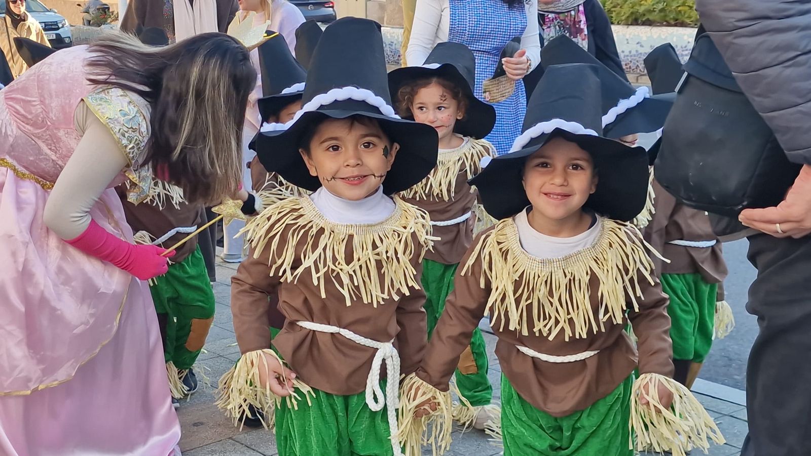 El CEIP 'Ciudad de Ceuta' vibra con su cabalgata de carnaval