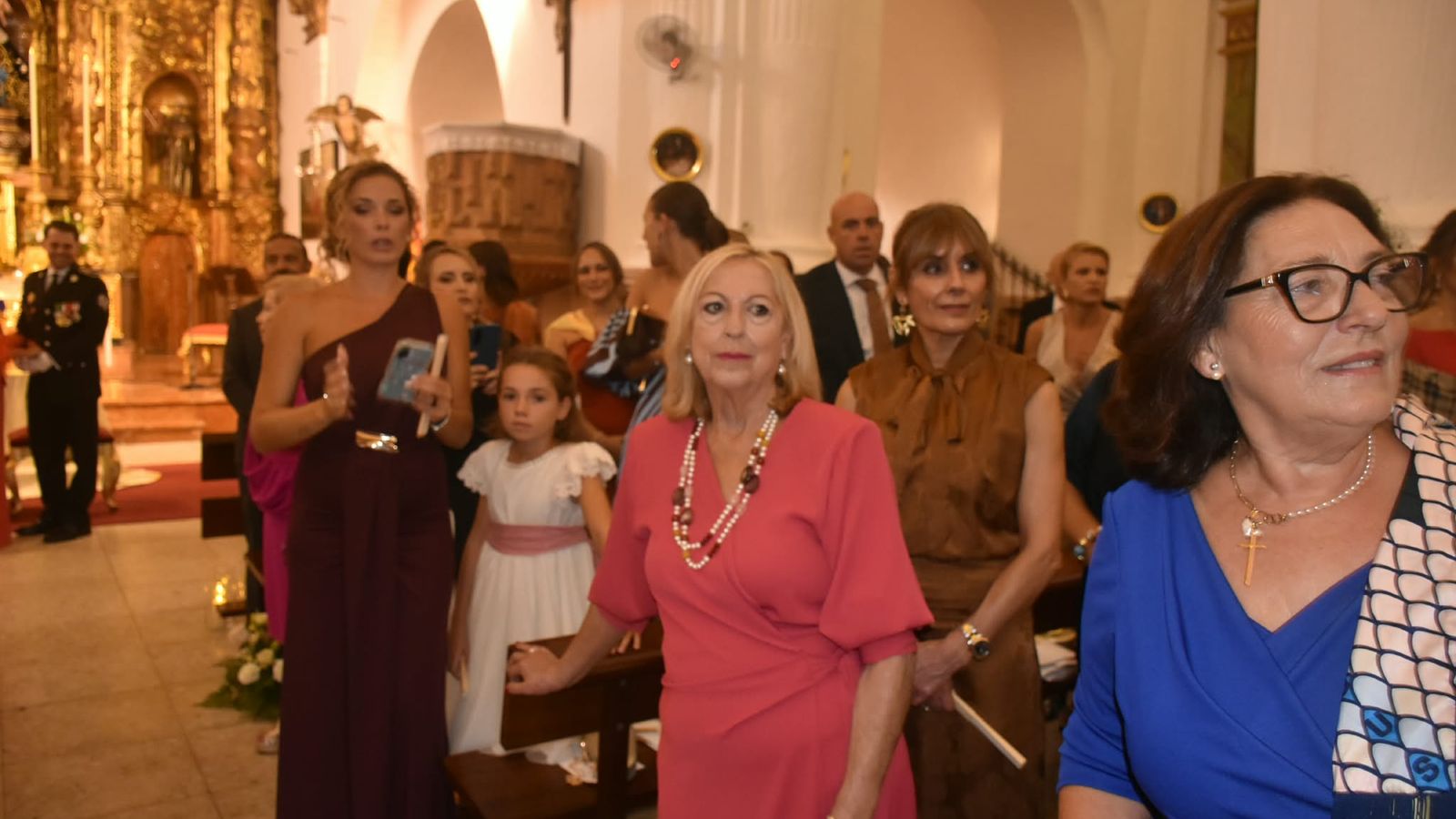 Alejandro y Tamara se dan el "sí quiero" ante la Virgen de África
