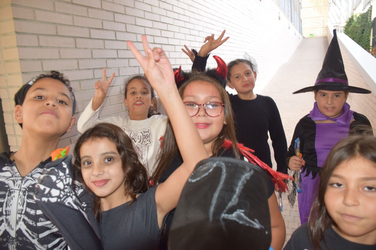 FOTOGALERÍA | Diversión terrorífica en el pasaje del Ciudad de Ceuta por Halloween