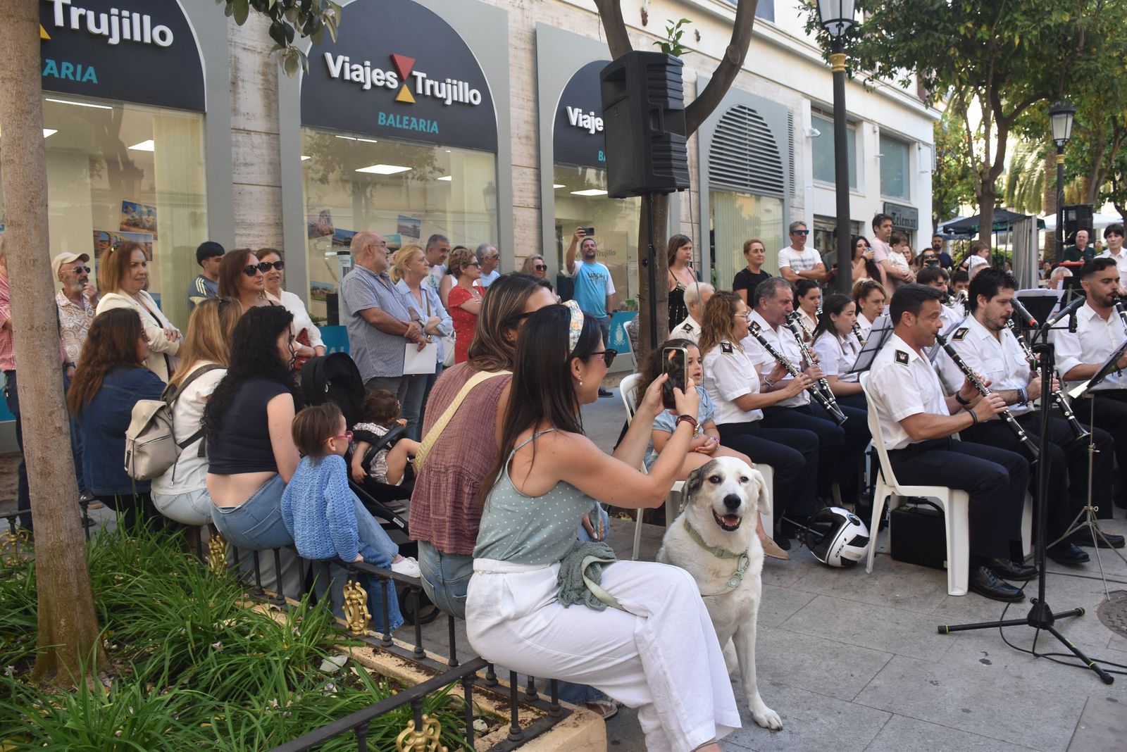 De los estadios a la plaza del pueblo: cuando la música se hace eterna