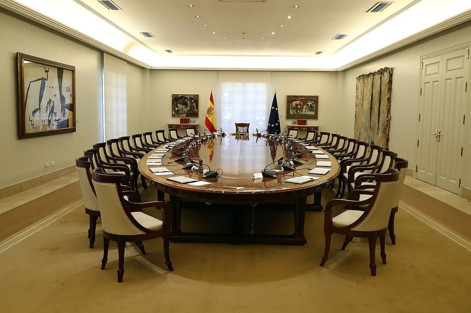 Salón de reuniones del Consejo de Ministros