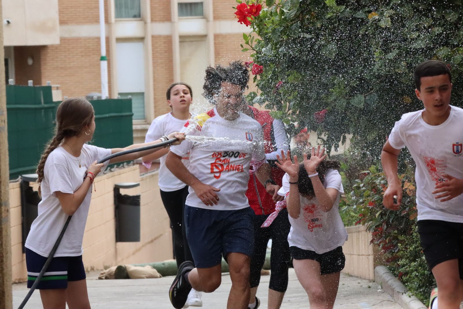 El ‘Desafío de los 300’ convierte Ceuta en una fiesta escolar de esfuerzo, compañerismo y superación
