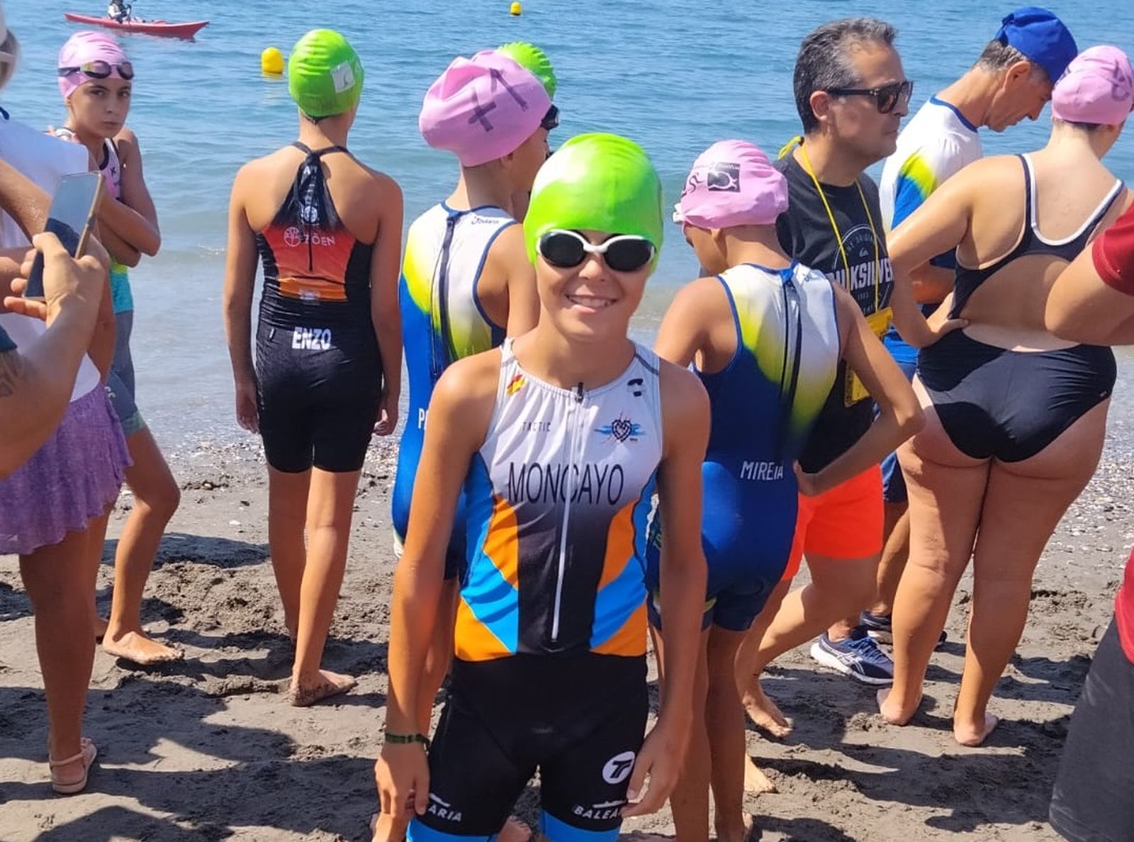 Triatletas del Club Tridingo Ceuta