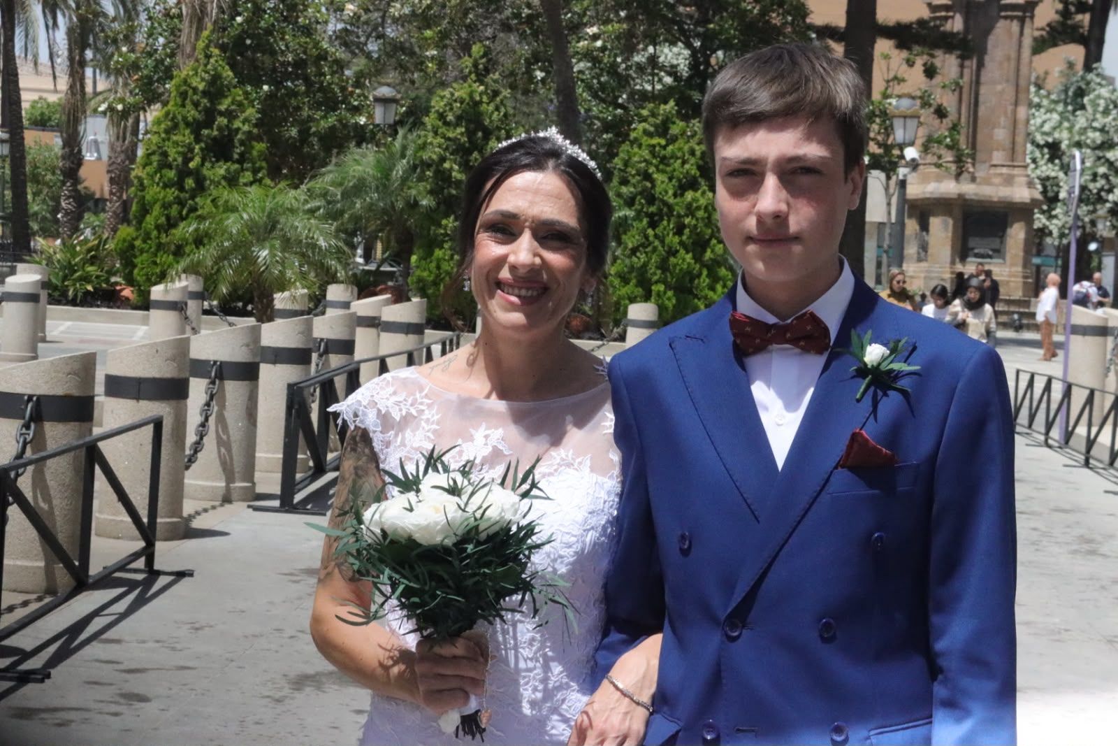 Antonio e Isabel celebran su enlace rodeados de familiares y amigos