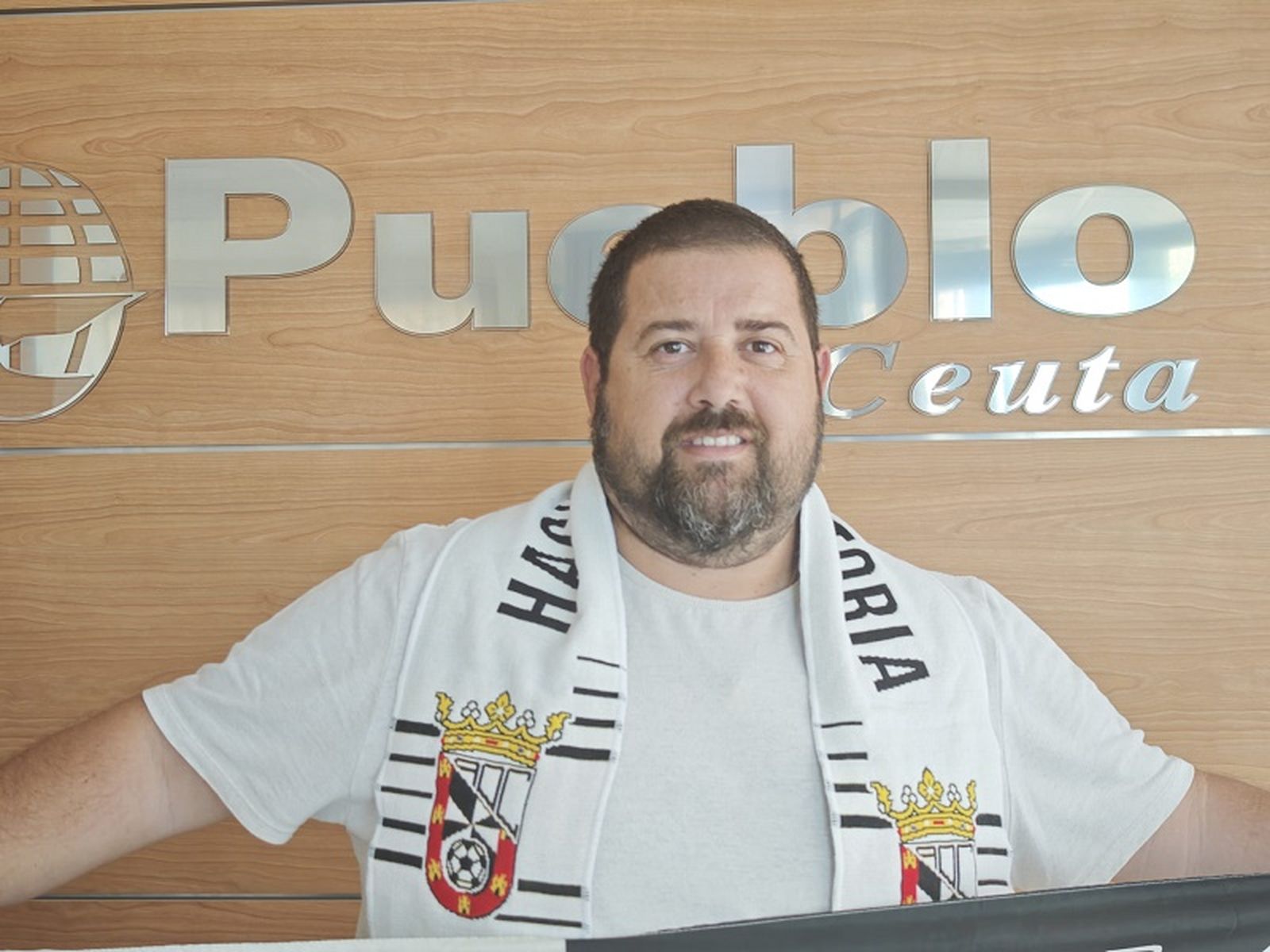 Javier García Beneroso, jugador nº 12 para el partido AD Ceuta FC - Sporting de Gijón. FOTO RINCÓN