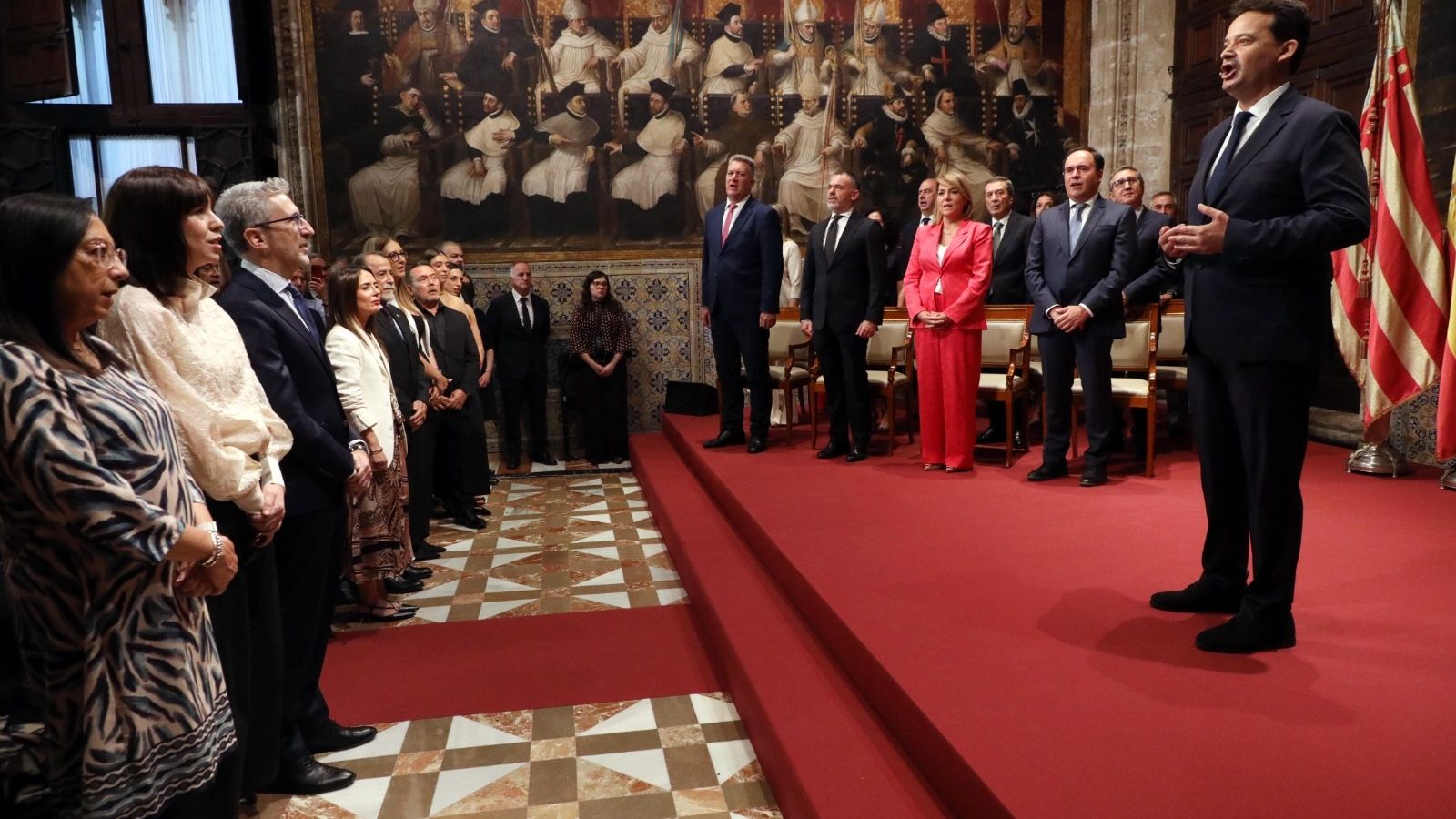 Un momento del acto de entrega de la Alta Distinción