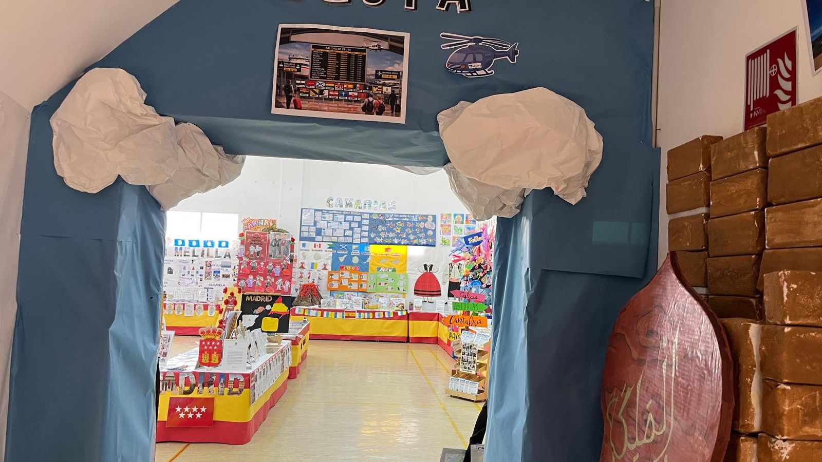 Semana Cultural del CEIP Reina Sofía dedicada a las comunidades autónomas