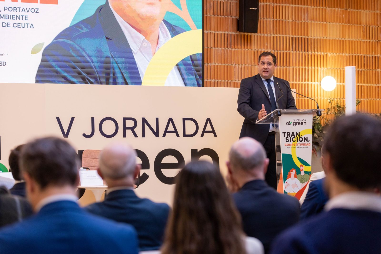 El vicepresidente, Alejandro Ramírez, advierte de que la crisis iniciada el 31 de julio sigue sin resolverse y reclama al Ejecutivo central medidas que permitan recuperar la normalidad en Ceuta