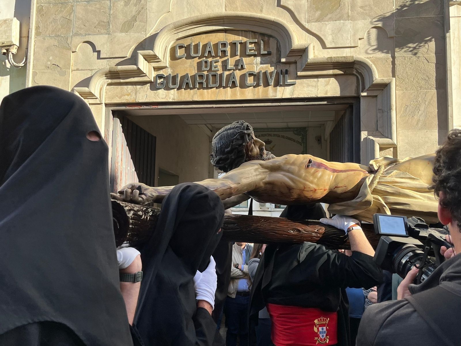 Las lágrimas: desde un estrecho callejón al corazón de Ceuta con un recorrido nuevo