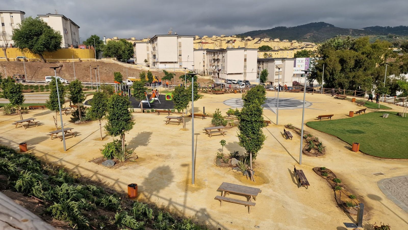 El parque urbano que une Los Rosales y el Poblado de Regulares constituye uno de los mayores espacios verdes de Ceuta