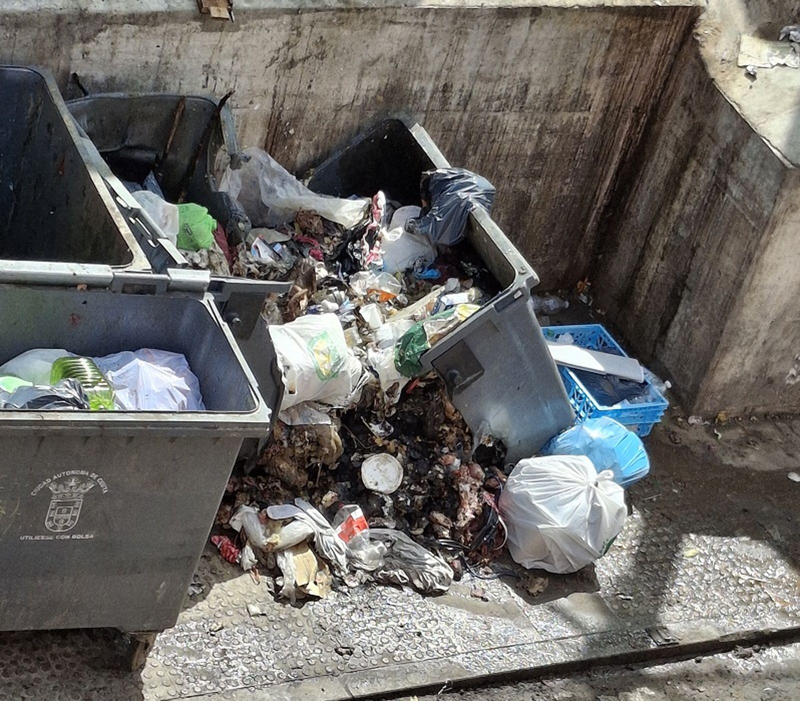 Foto tomada sobre las 12.00 horas de este domingo por un vecino. / FOTO CEDIDA