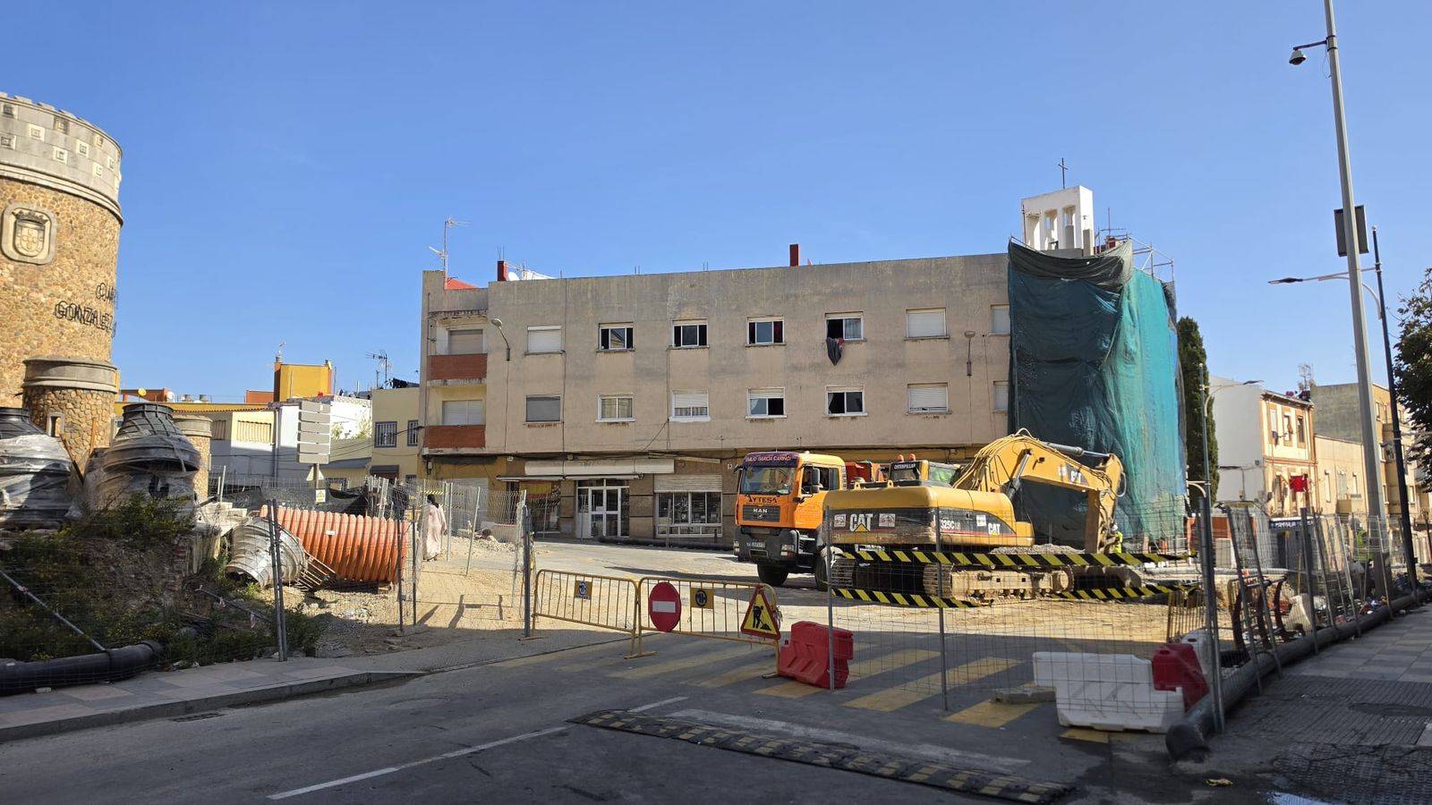 Cortan la conexión entre Claudio Vázquez y la avenida de Lisboa por las obras de Hadú