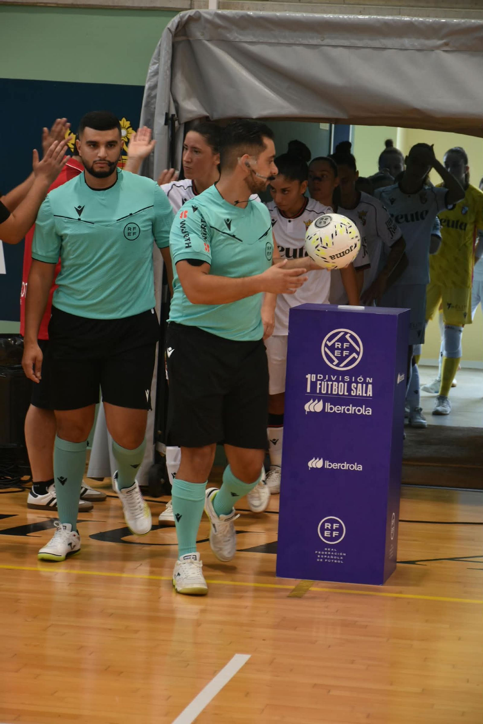 El Ceuta femenino deja escapar una merecida victoria en su debut en casa