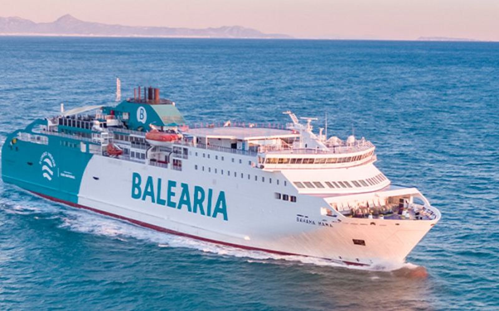 Un barco de Balearia Un barco de Balearia