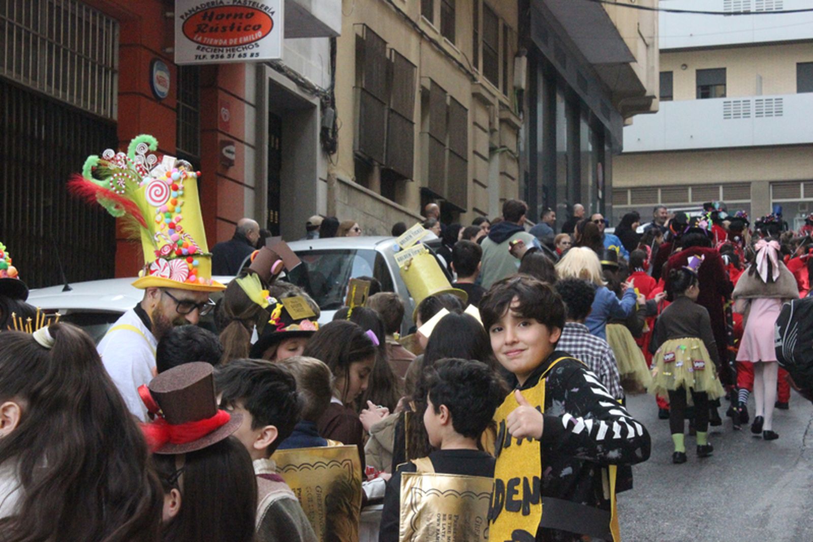 Pasacalles de carnaval del Beatriz de Silva. / FOTO S.C.