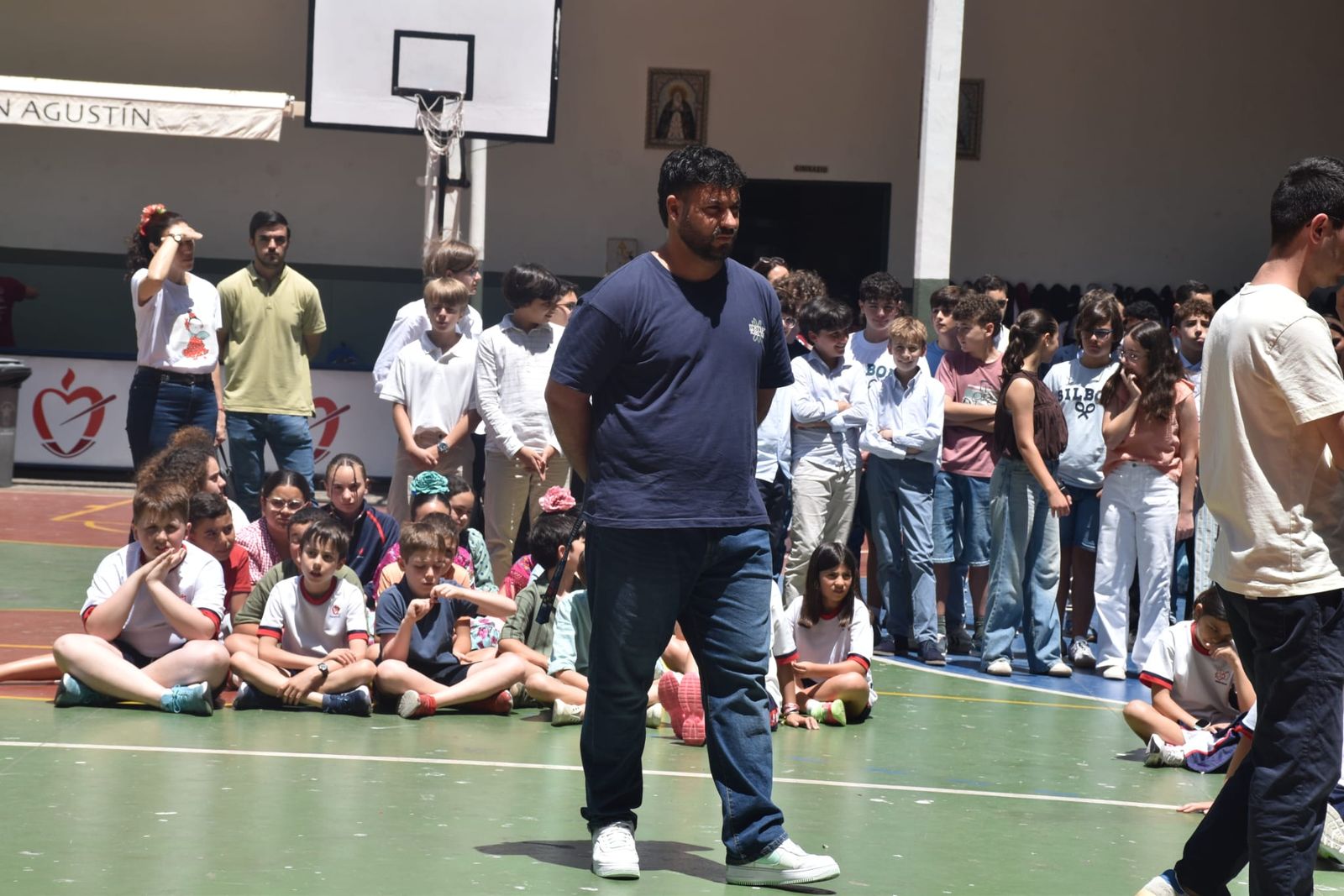 El Colegio de San Agustín disfruta de una feliz jornada solidaria con su Cruz de Mayo