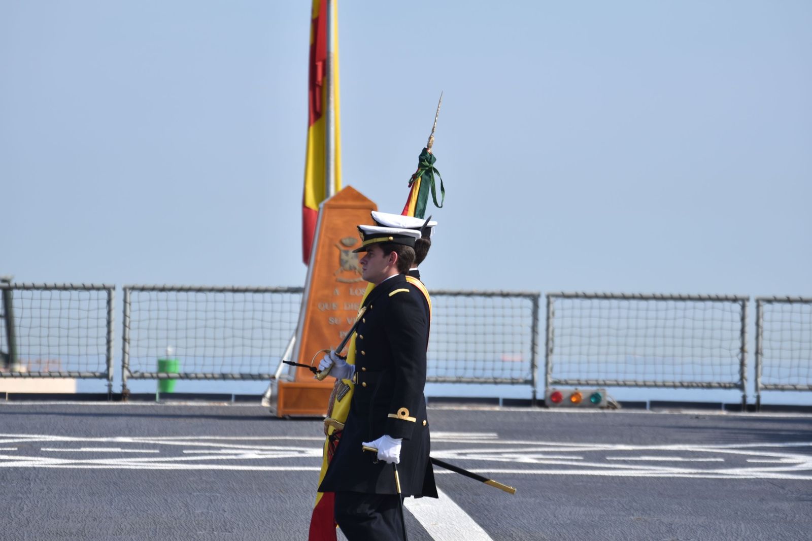 Emotiva jura de bandera a bordo del 'Castilla'