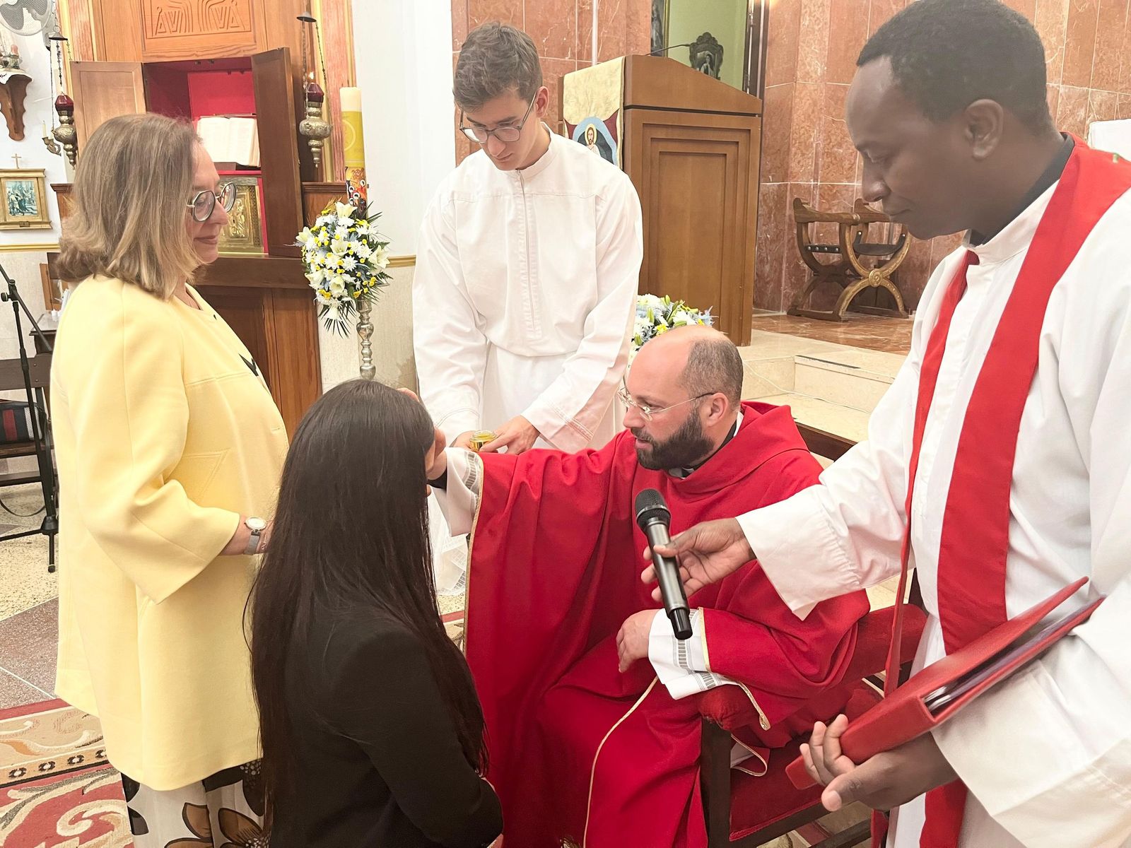 Confirmaciones en la Parroquia de Santa Teresa