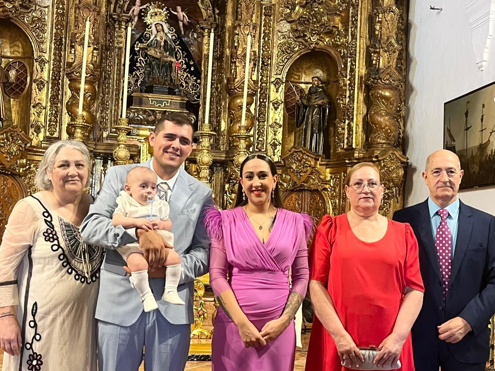Romeo recibe el Sacramento del Bautismo en Nuestra Señora de África