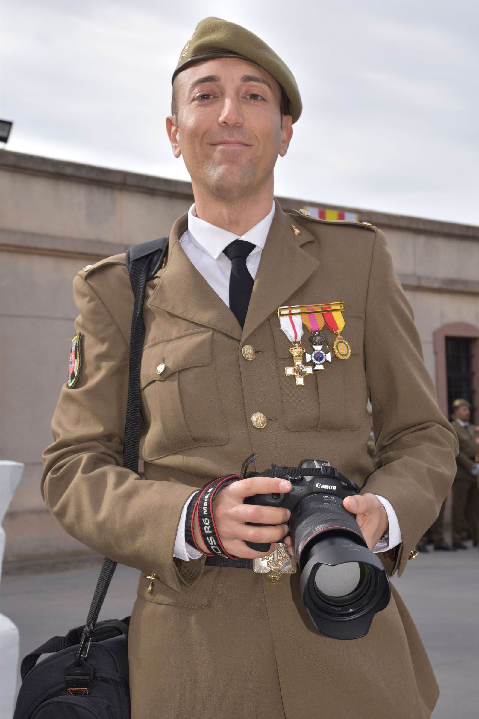 El Ramix-30 celebra Santa Bárbara con una ceremonia marcada por los homenajes y la tradición artillera