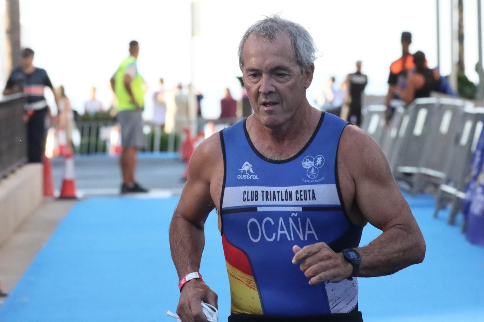 Se inicia el campeonato autonómico de triatlón 'Ciudad de Ceuta'