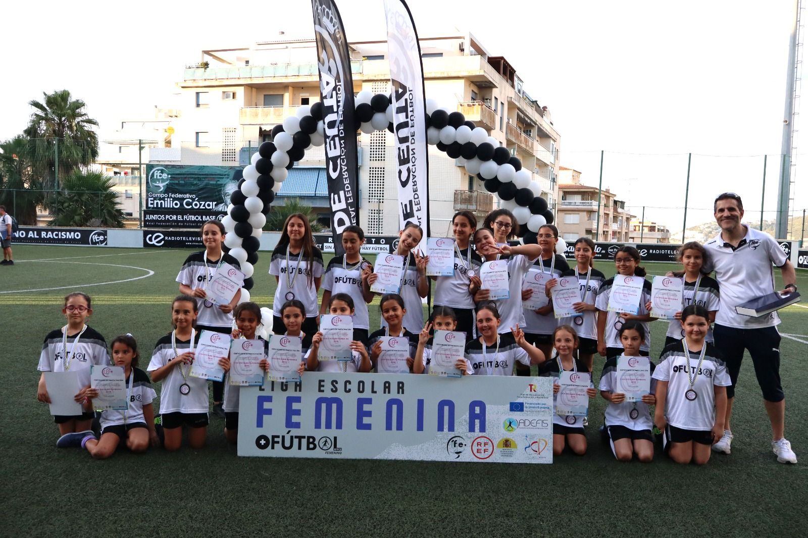 Entrega de trofeos de la Liga Escolar Femenina