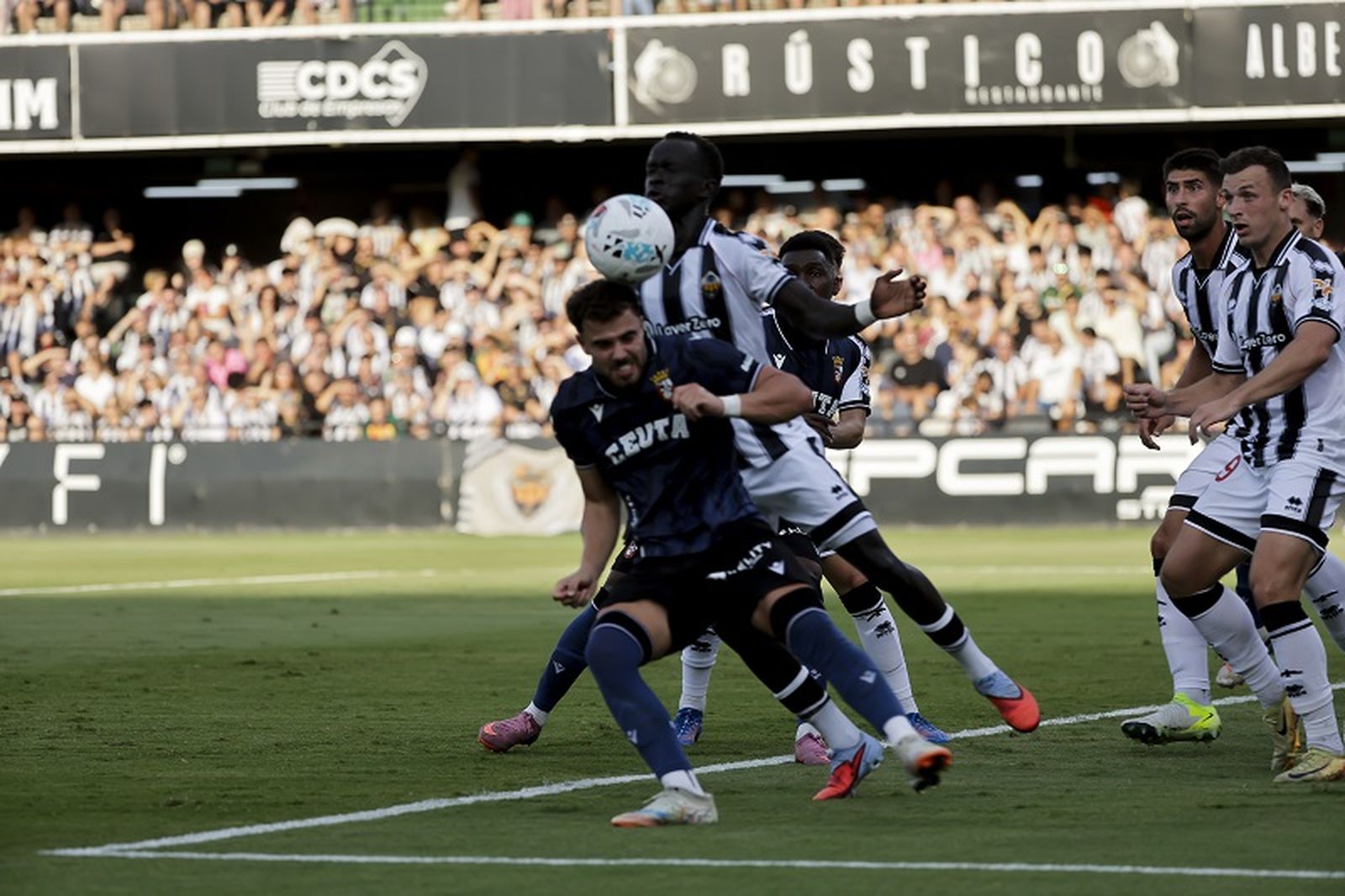 Partido de la AD Ceuta en la Liga Hypermotion