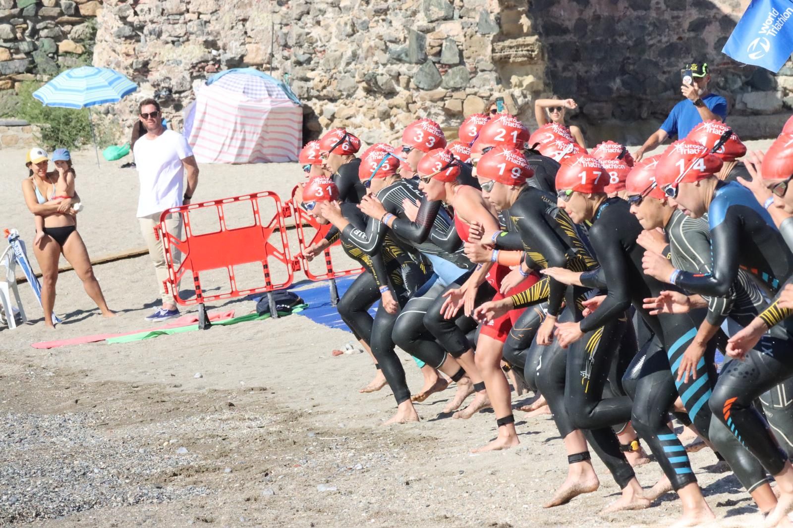 La española Ana Carballo gana la prueba de la 'Copa de Europa' en Ceuta