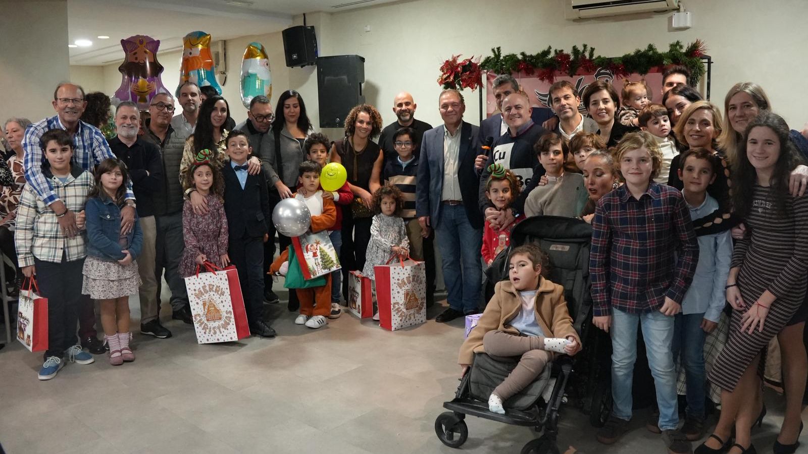 Cena de Navidad del Colegio de Médicos 2025 en la terraza El Cielo