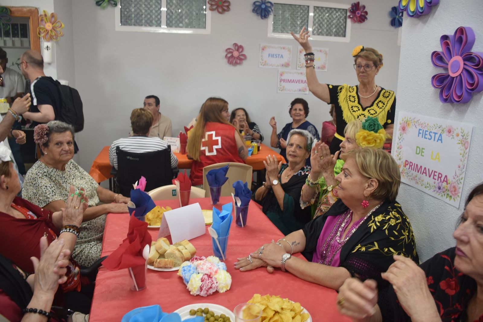 Villajovita se viste de feria para celebrar la primavera junto a sus mayores