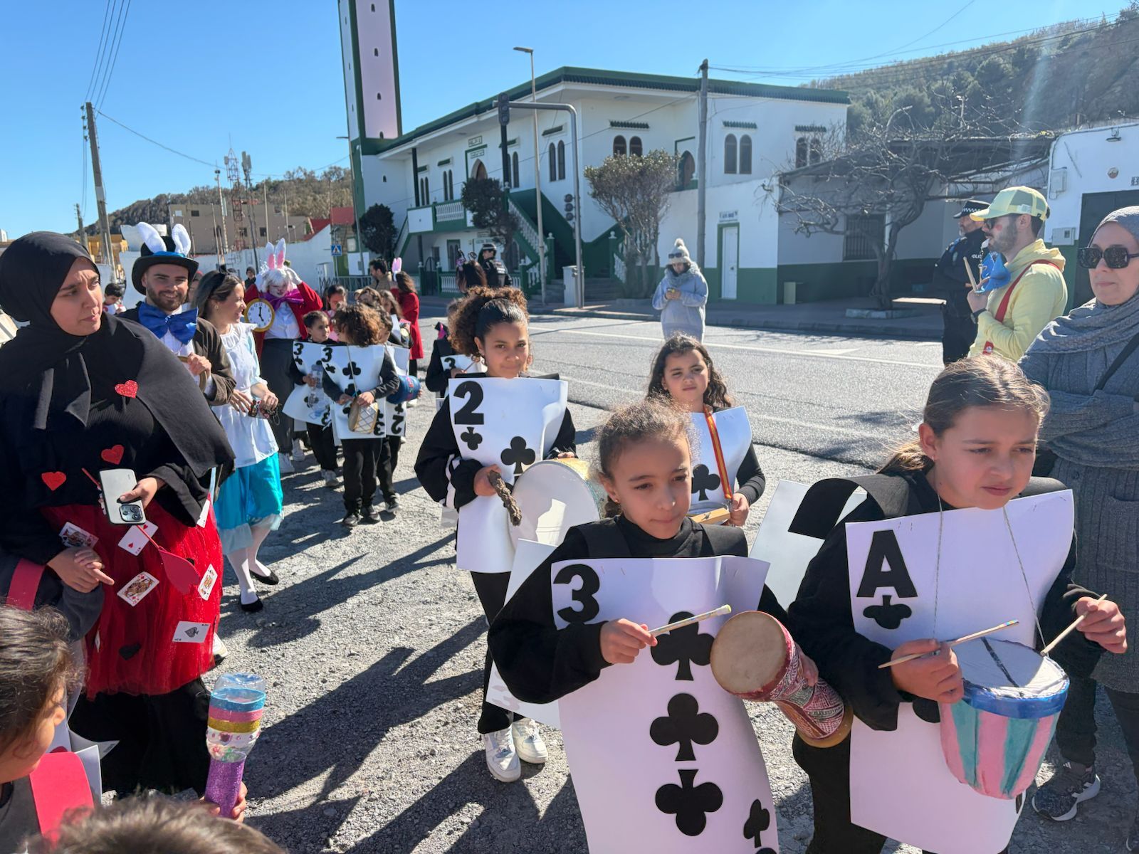 Así ha sido el desfile de carnaval por Benzú del 'Ruiz Picasso'