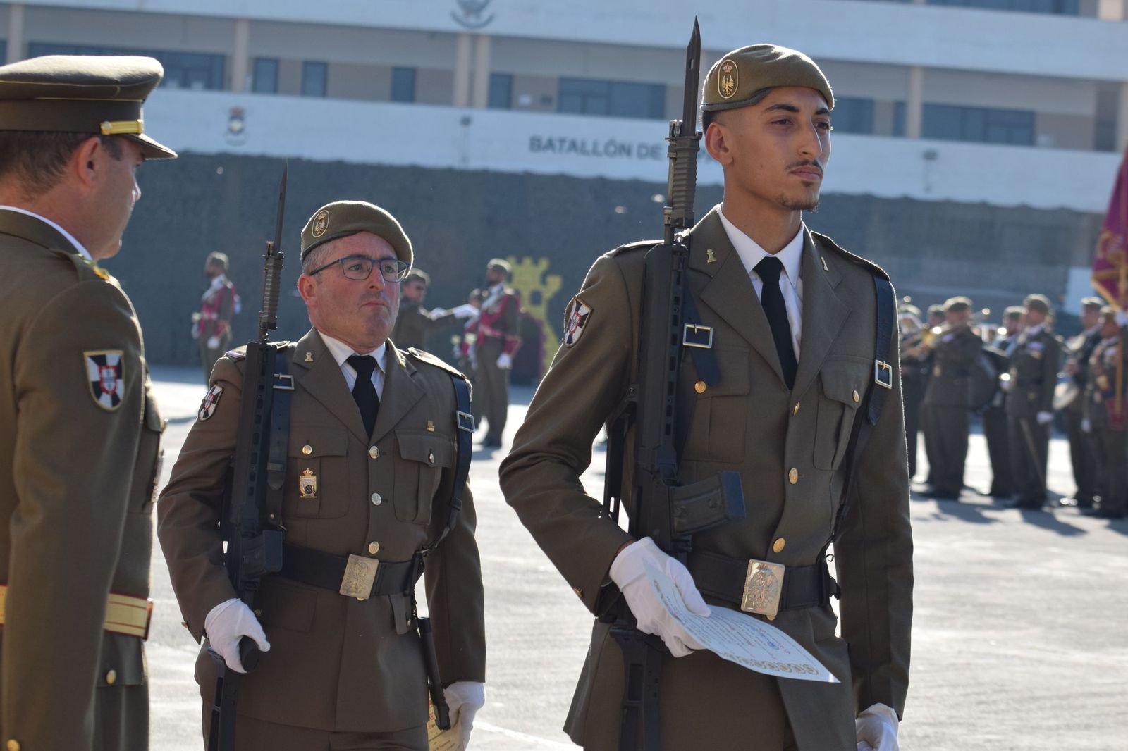 El Regimiento de Ingenieros 7 honra a San Fernando en una solemne parada militar en El Jaral