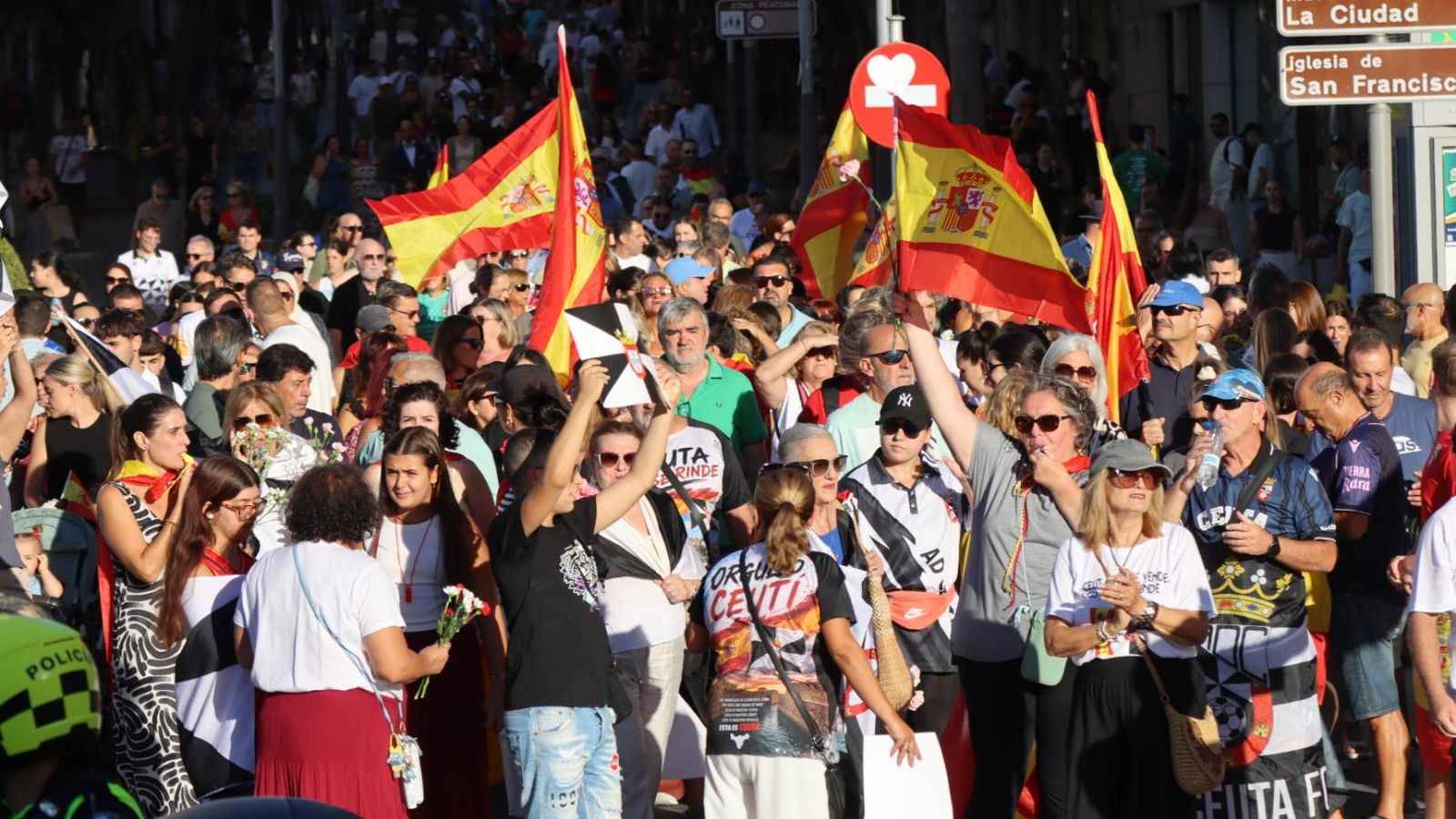 Manifestación ciudadana contra la gestión de la crisis
