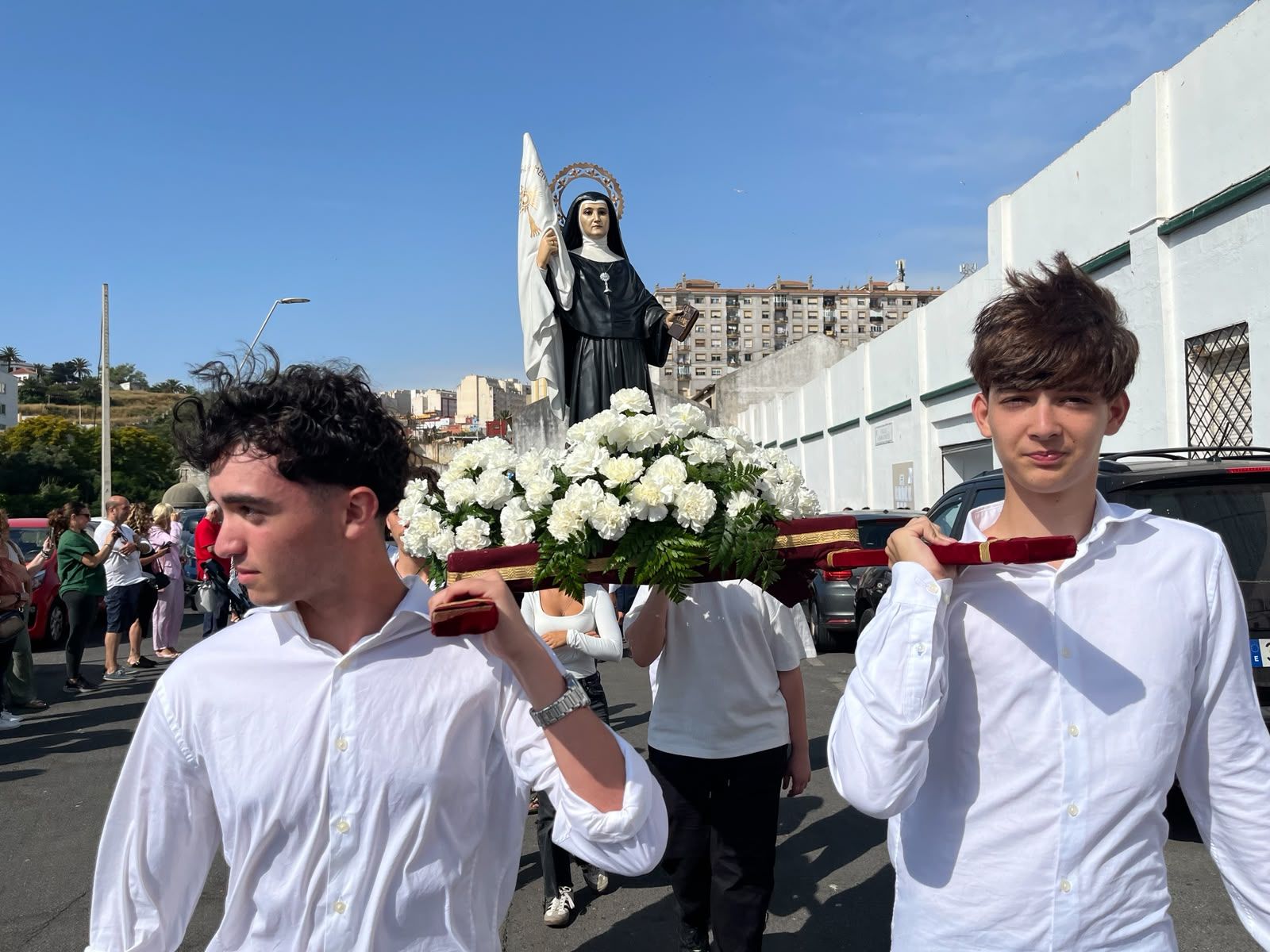 La gran fiesta de Santa María Micaela reúne a familias, alumnos y profesores en una jornada inolvidable