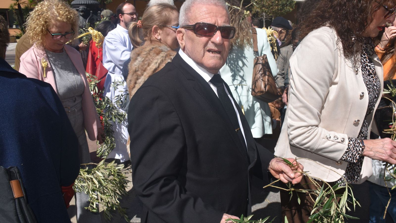 Procesión y bendición de las palmas y misa en el Santuario de África por el Domingo de Ramos