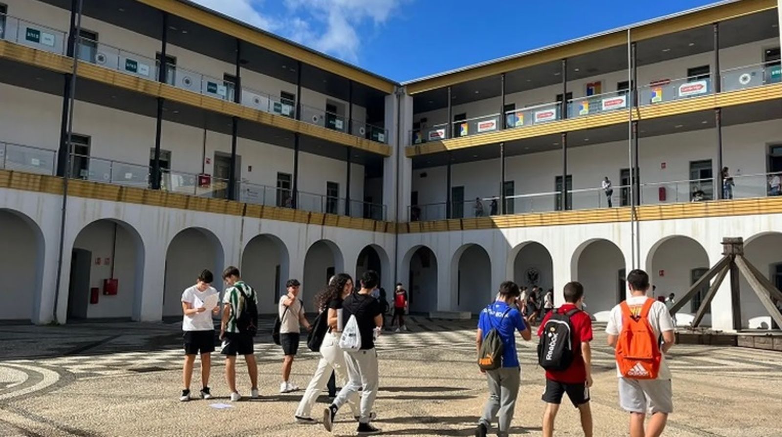 La intérprete de lengua de signos, Carmen Granados, será la encargada de impartir el seminario La intérprete de lengua de signos, Carmen Granados, será la encargada de impartir el seminario