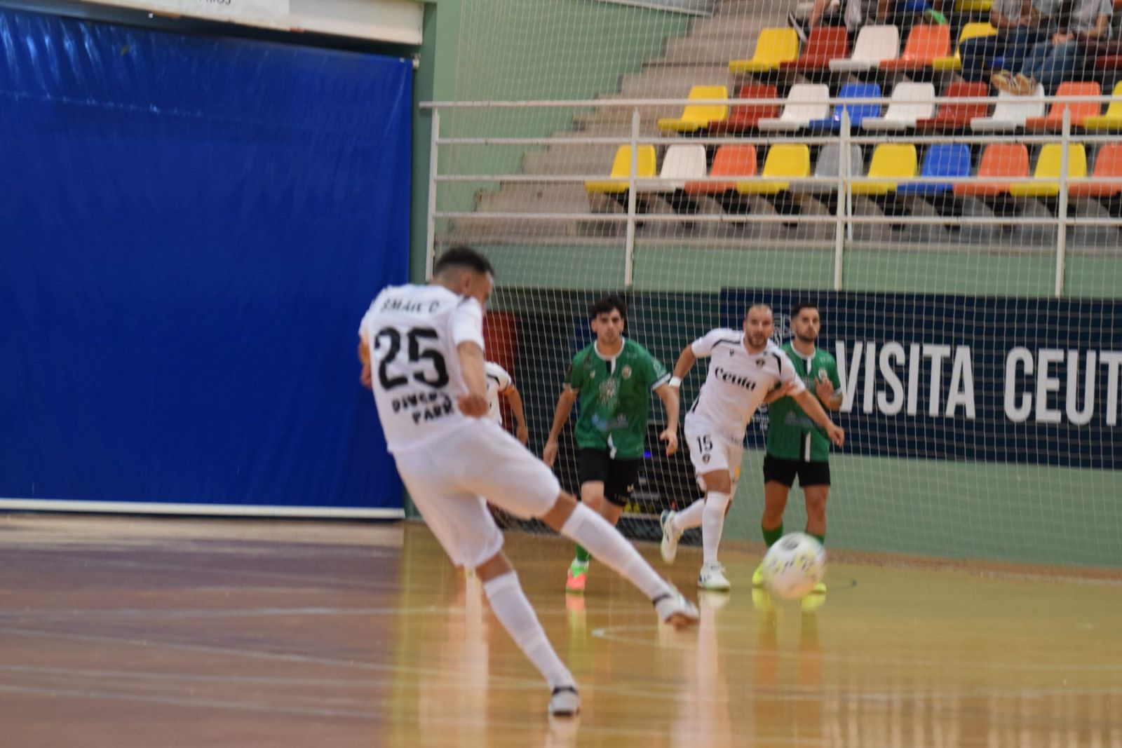 (4-0) El Imperio Ceuta sentencia en la segunda mitad