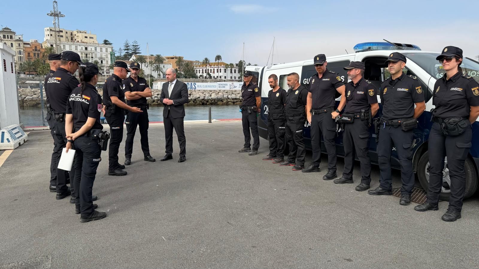 Ceuta acoge por primera vez el curso nacional de actualización para guías caninos de la Policía Nacional