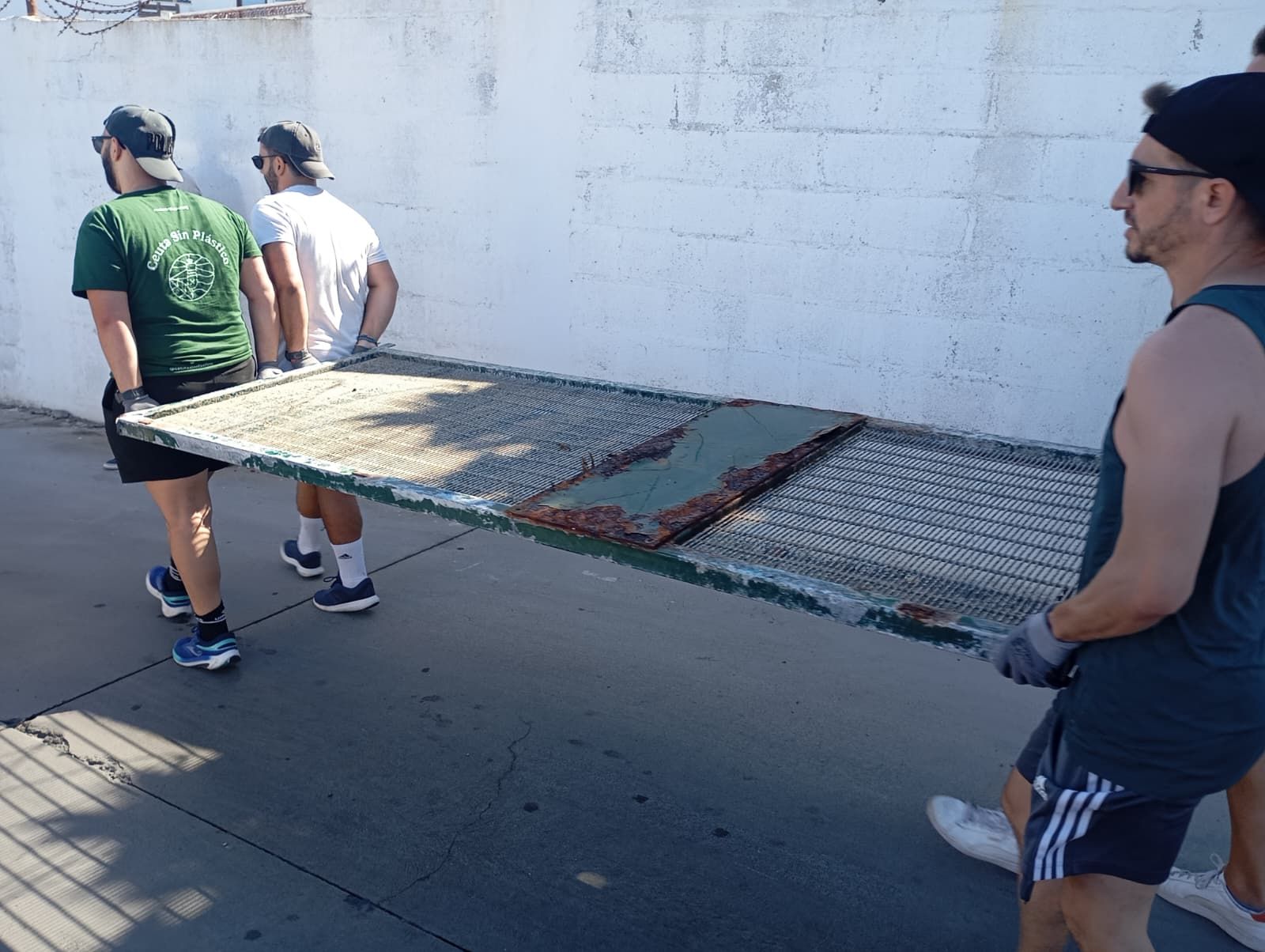 Bonita mañana ecológica en la playa de San Amaro