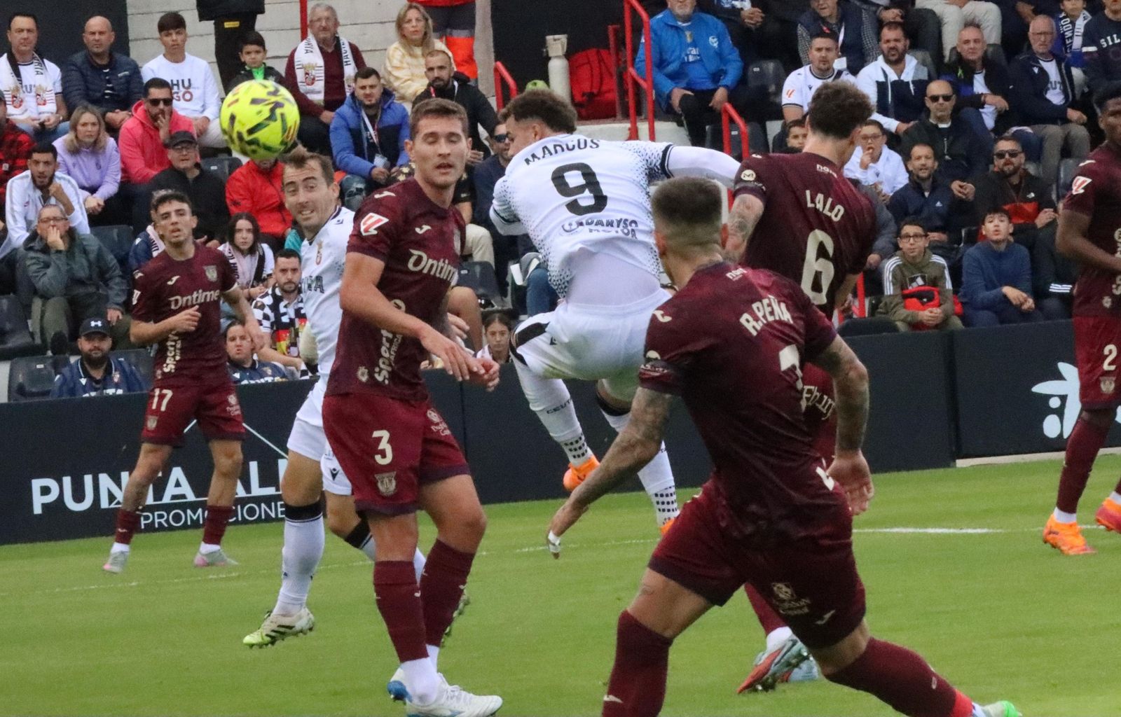 FOTOGALERÍA | El intenso encuentro entre la AD Ceuta y el Leganés en el Alfonso Murube