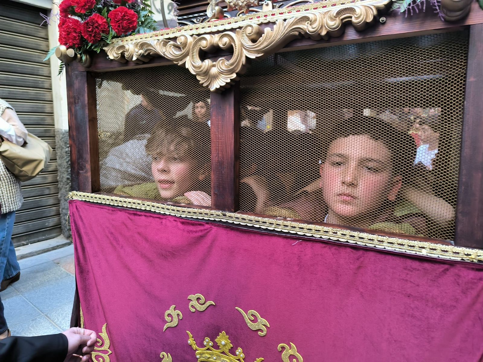 El paso de los niños, como antesala de la Semana Santa