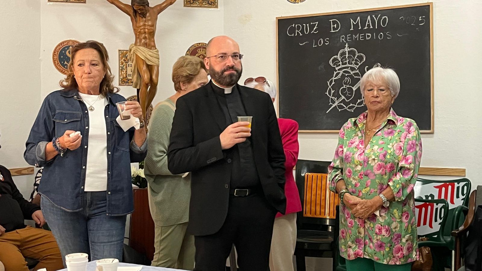 El vicario de Ceuta, Francisco Fernández, también se ha sumado a las celebraciones El vicario de Ceuta, Francisco Fernández, también se ha sumado a las celebraciones