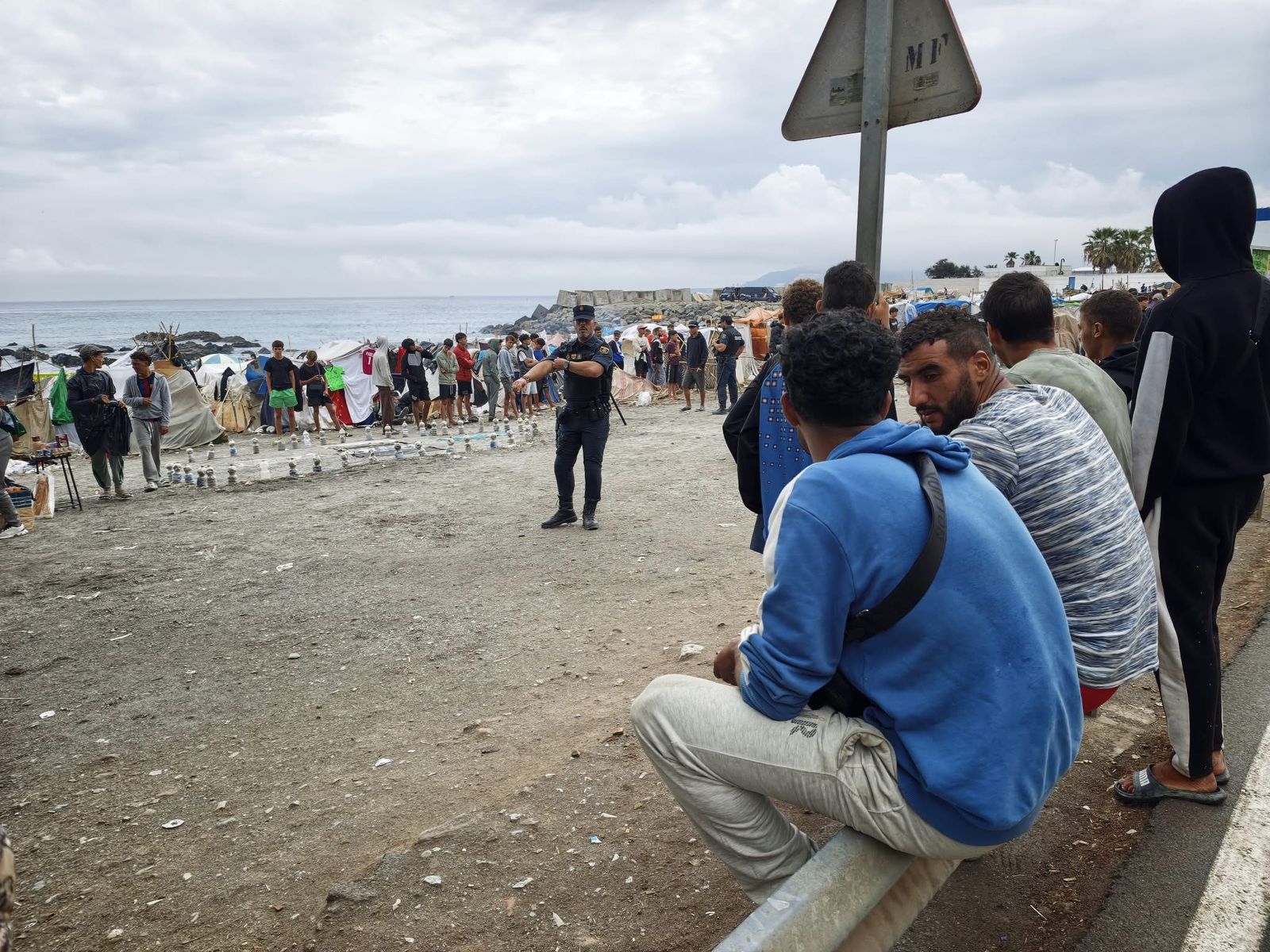 Menores migrantes alzan la voz en el Trampolín y reclaman protección