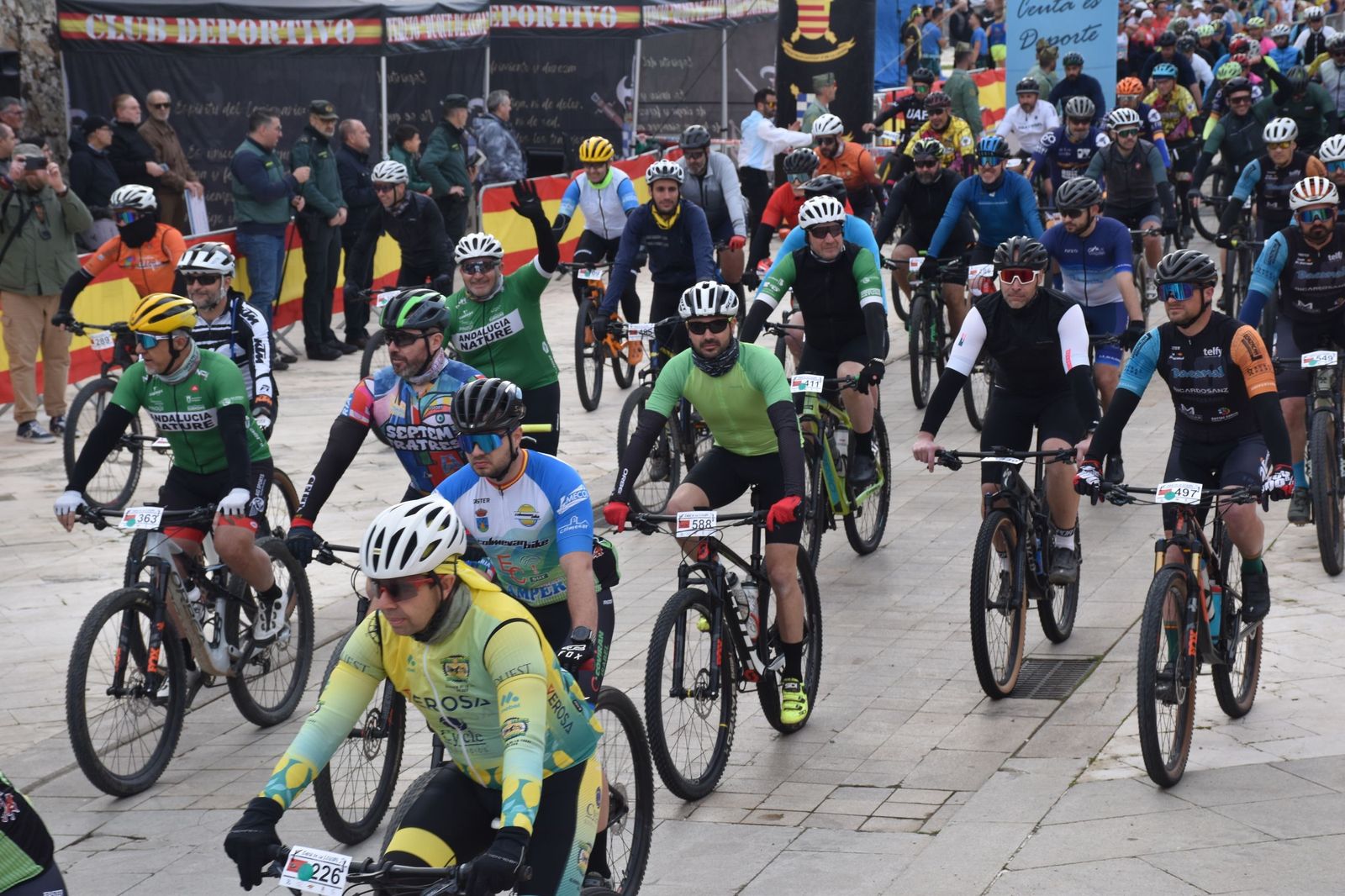 FOTOGALERÍA | Miles de corredores toman la salida en la X Cuna de la Legión: mira las imágenes