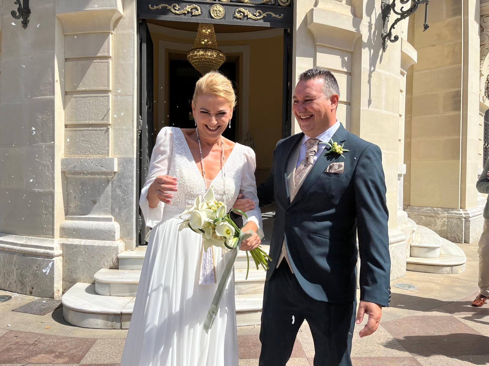 Boda en la Asamblea de Ceuta