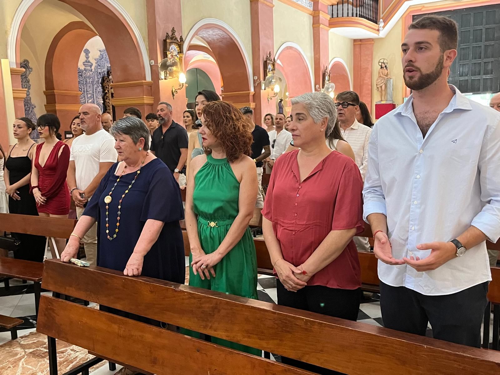 María recibe el Sacramento del bautismo