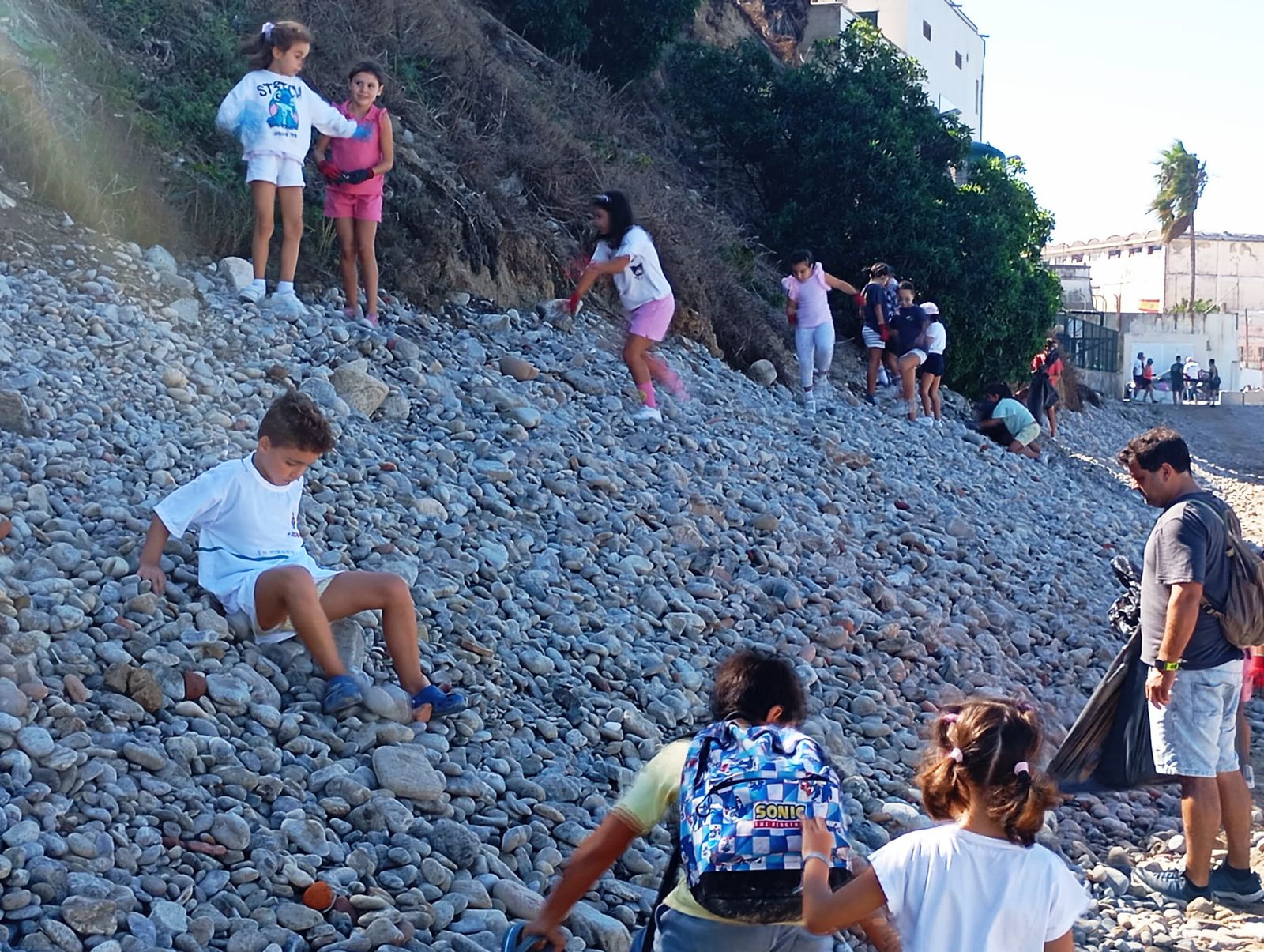 Bonita mañana ecológica en la playa de San Amaro